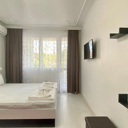 Bratanov Edelweiess Apartment Nesebăr Exterior foto